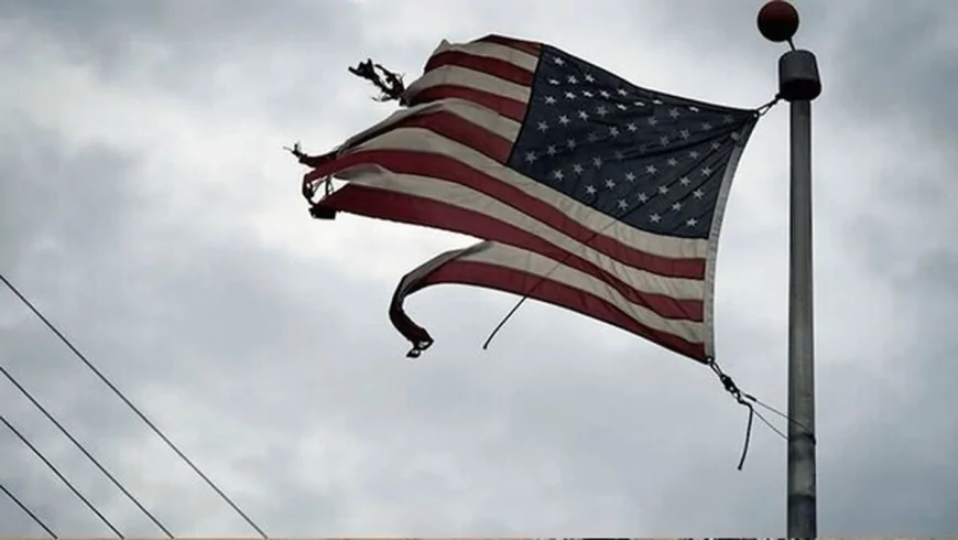 د يو قطبي نړۍ د زوال نغمه او د بدلون توپاني څېرې