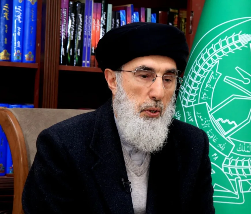 د 1405 ه ش كال د لوى اختر په مناسبت د حکمتیار پيغام
