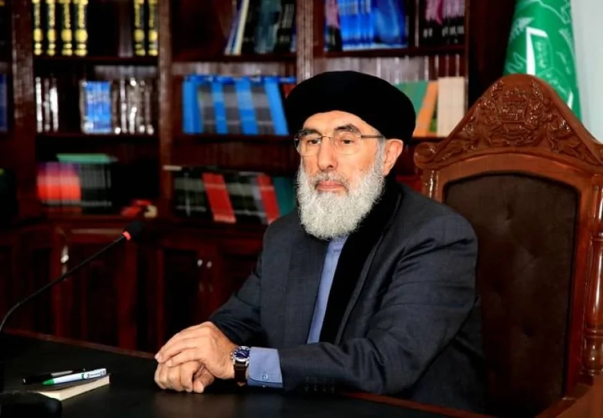 حکمتیار او د هغه لیکنی؛ د فکر او مبارزې ابدي کاروان
